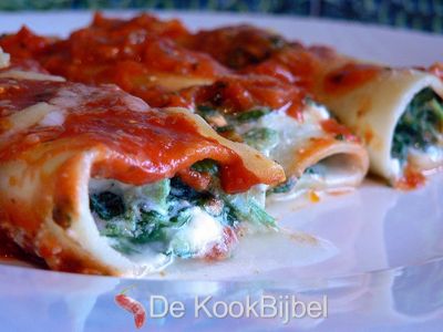 Cannelloni met ricotta en spinazie