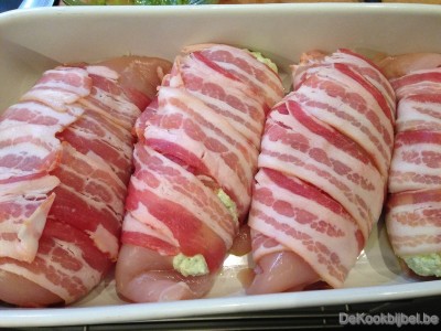 Gevulde kipfilet met ricottapesto en pizzaiolasaus