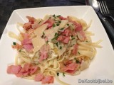 Linguini met bacon en artisjok
