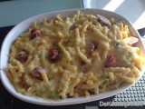 Macaroni met kaassaus en frankfurterworst