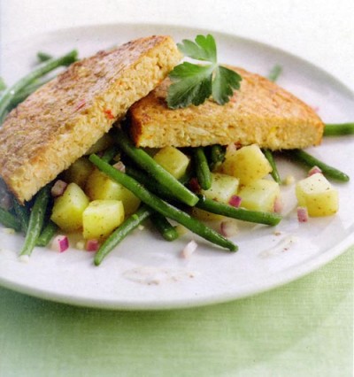 Aardappel-bonen salade met Alpro burger Aardappel-bonen salade met Alpro burger