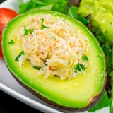 Avocado's gevuld met krab