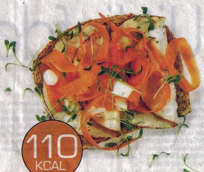 Boterham kippenwit en wortel