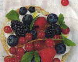 Broodje plattekaas en bessen