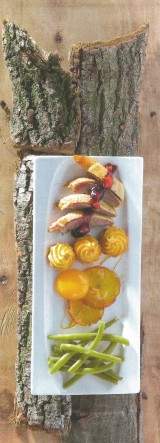 Gebraden eend met veenbessencompote en pommes duchesse