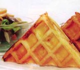 Wafel met heilbot, appel en mierikswortel