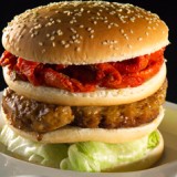 Kalfshamburger met huisgemaakte ketchup