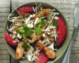 Fruitige maaltijdsalade met gepofte amarant en knolselder