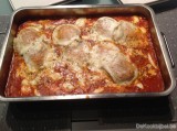 Kip, tomatensaus en mozzarella in de oven met spelt pasta