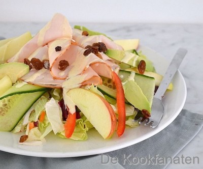 Slaatje met gerookte kip