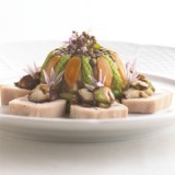Aspic van peulvruchten en licht gerookte konijnenfilet