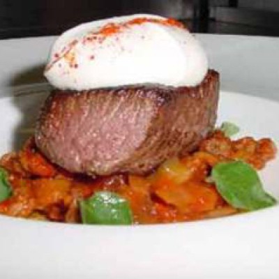 Lamsvlees met aubergine, tomaat en Rodenbachroom Lamsvlees met aubergine, tomaat en Rodenbachroom