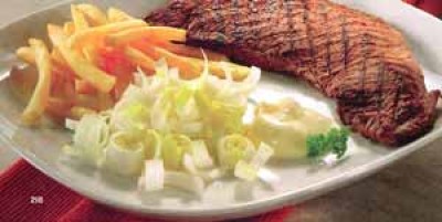 Paardensteak met hofmeesterboter en witloofslaatje Paardensteak met hofmeesterboter en witloofslaatje
