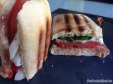 Panini tomaat mozzarella