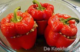 Gevulde paprika's met gehakt en rijst