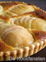 Perentaart met frangipane in bladerdeeg