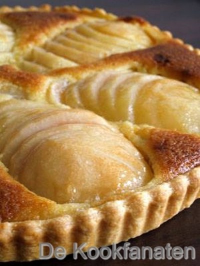 Perentaart met frangipane in bladerdeeg