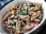 {lang nl}Penne met spinazie en balletjes{/lang}{lang en}Penne with spinach and meat balls{/lang}