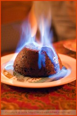 Plumpudding met rumsaus