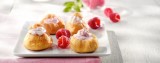 Profiteroles met rode vruchten