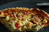 Quiche kerstomaten, mozzarella en geitenkaas