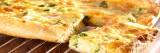 Quiche met gerookte zalm, broccoli en verse kaas