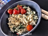 {lang nl}Risotto met spinazie, kerstomaatjes en geitenkaas{/lang}{lang en} Risotto with Spinach, cherrytomatoes and goatcheese {/lang}