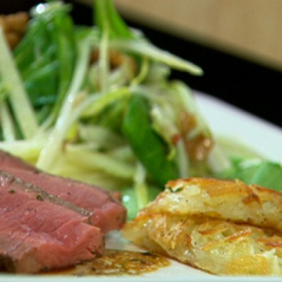 Rösti met gebraden rosbief en wintersalade Rösti met gebraden rosbief en wintersalade