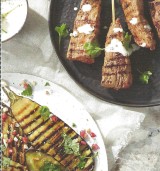 Runderbrazade met geroosterde aubergines en tahinsaus