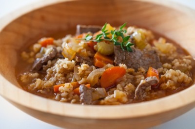 Runds en Barley stoofpot met paddenstoelen Runds en Barley stoofpot met paddenstoelen
