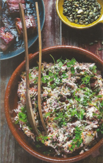 Winterse salade met pompoen en gelakt spek Winterse salade met pompoen en gelakt spek