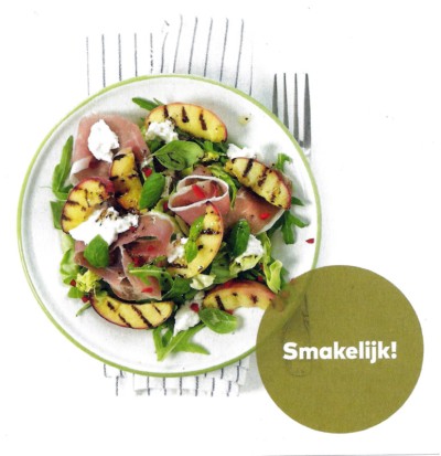 Salade van gegrilde perzik, Serranoham en mozzarella