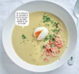 Aspergesoep à la Flamande