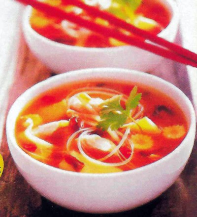 Chinese soep met kip (Suzi Wan)