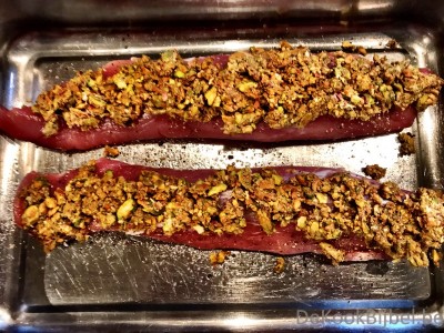 Varkesnhaasje met pistache en mosterd