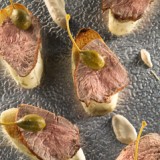 Vitello tonnato crostini's