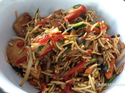 Kip in de wok met groenten