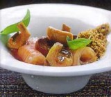 Shii-takes in escabeche met gemarineerde zalm