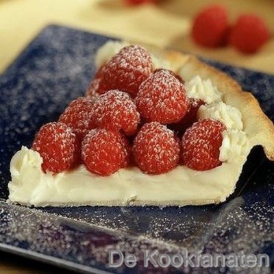 Zanddeeg, mascarpone en frambozen