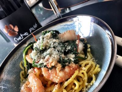 Spaghetti met Scampi's en Toscaanse knoflooksaus